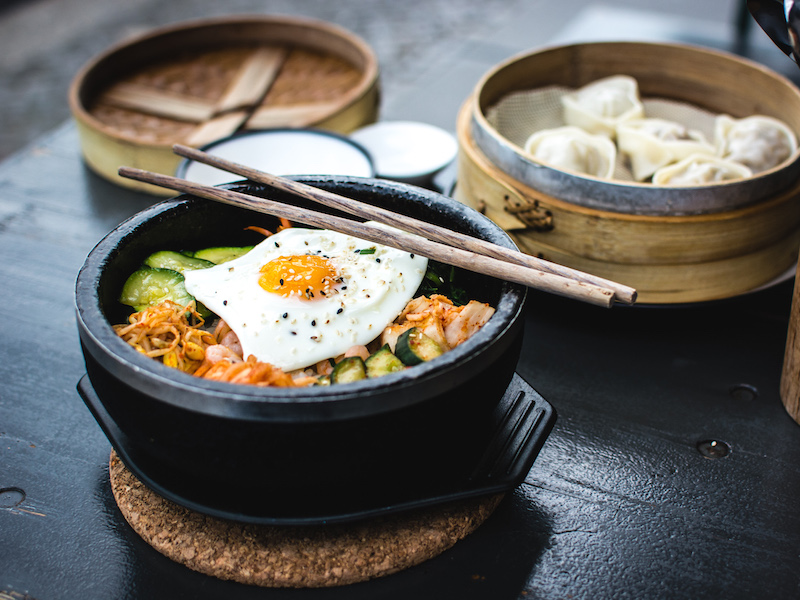 1.Korean bibimbap with egg and vegetables